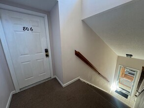 806 New Day Ct in Newport News, VA - Building Photo - Building Photo