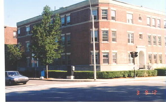 553 Brookline Ave Apartments