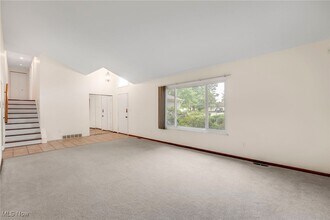 31698 Sedgefield Oval in Solon, OH - Building Photo - Building Photo
