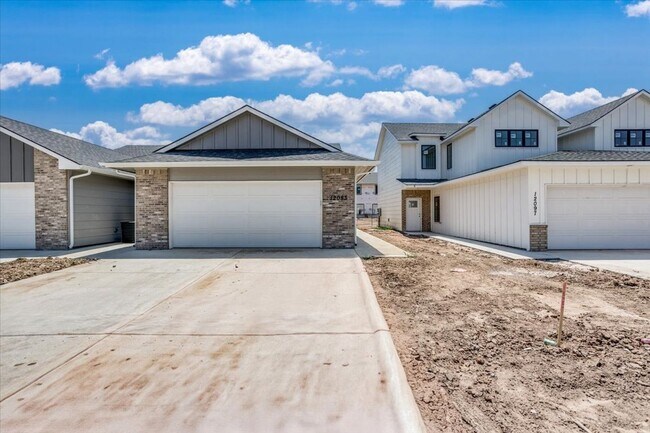 3737 West 30th St N in Wichita, KS - Building Photo - Building Photo