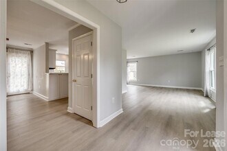 7324 Killingdeer Ln in Charlotte, NC - Foto de edificio - Building Photo