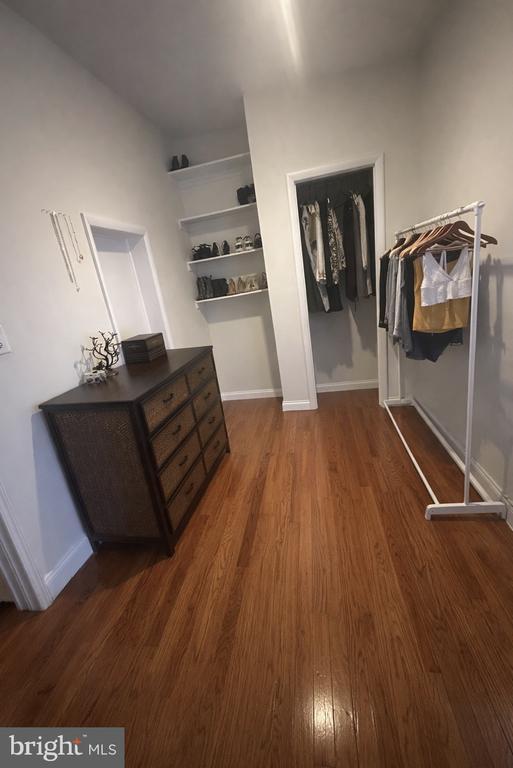 property at 414 S 15th St