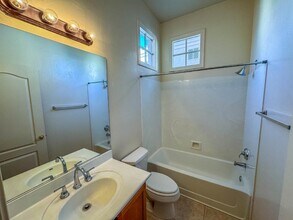 5126 N Pinnacle Point Dr in Tucson, AZ - Building Photo - Building Photo
