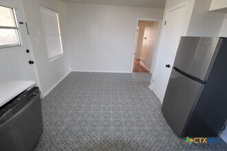 1103 Robertson Ave in Copperas Cove, TX - Building Photo - Building Photo