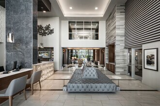 Maxwell on 66th in Phoenix, AZ - Foto de edificio - Building Photo