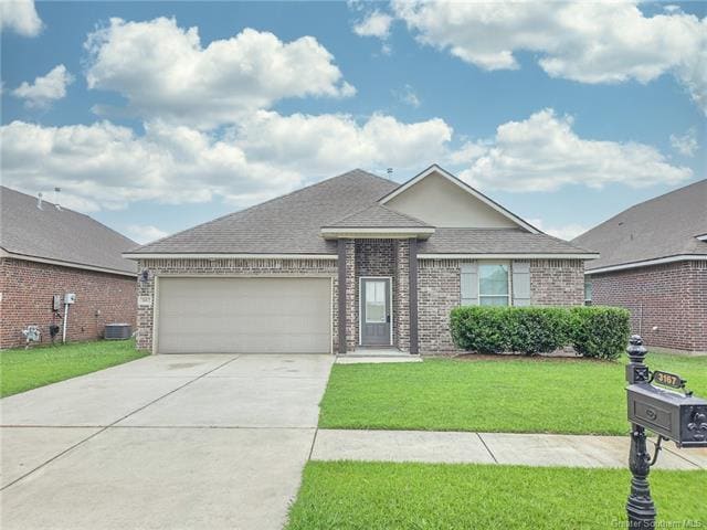 3167 Baywood Ave in Lake Charles, LA - Building Photo - Building Photo
