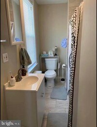 512 Arndt Ave photo'