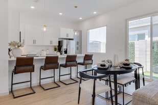 Bungalows on Combs in Queen Creek, AZ - Building Photo