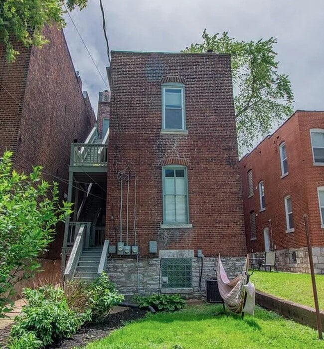 1223 Sidney St, Unit 3F in St. Louis, MO - Building Photo - Building Photo