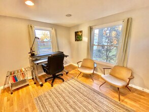 2336 Canterbury Rd in University Heights, OH - Building Photo - Building Photo