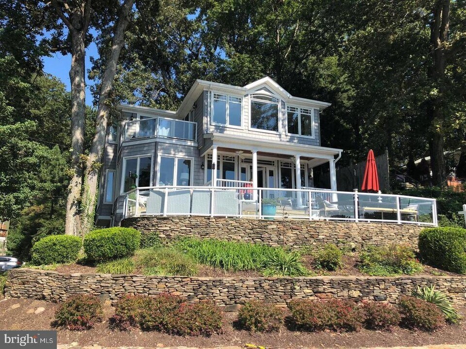 340 Severn Rd in Crownsville, MD - Building Photo