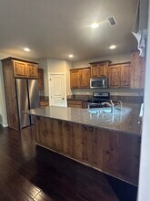 3609 NW 122nd St in Vancouver, WA - Building Photo - Building Photo