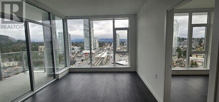 518-1518 Clarke Rd in Coquitlam, BC - Building Photo - Building Photo