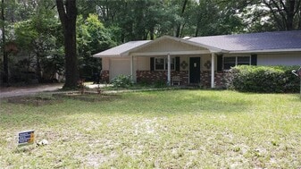 126 SW 40th Terrace in Gainesville, FL - Building Photo