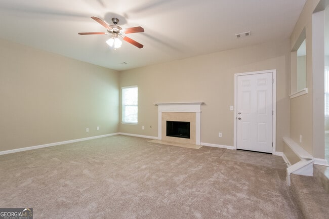 6322 Shell Dr SW in Atlanta, GA - Building Photo - Building Photo