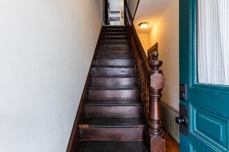 19 Blossom St in Portsmouth, NH - Building Photo - Building Photo