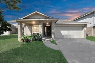 20919 New Leaf Ct, Unit 1-011208 in Houston, TX - Building Photo