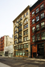 14 Wooster St in New York, NY - Building Photo - Building Photo