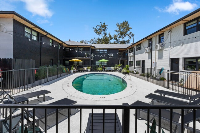 The Block At Montrose