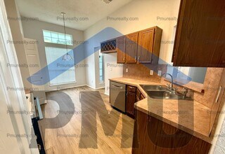 312 Winnipeg Dr in Glenn Heights, TX - Building Photo - Building Photo