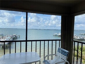 4620 NE Sandpebble Trce in Stuart, FL - Building Photo - Building Photo