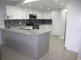 1511 S Bay Villa Pl in Tampa, FL - Building Photo