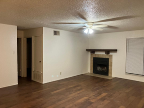 812 Station St in Converse, TX - Building Photo - Building Photo
