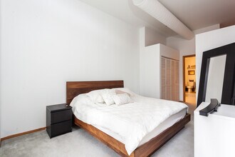 910 S Michigan Ave, Unit #  0618 in Chicago, IL - Building Photo - Building Photo