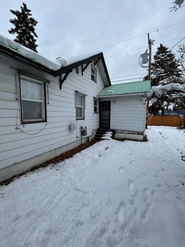 376 W Washington St in Kalispell, MT - Building Photo - Building Photo