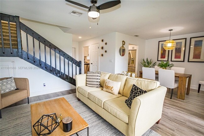 9341 Green Meadows Way in Palm Beach Gardens, FL - Building Photo - Building Photo