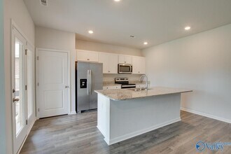 145 Branton Ct in New Market, AL - Building Photo - Building Photo
