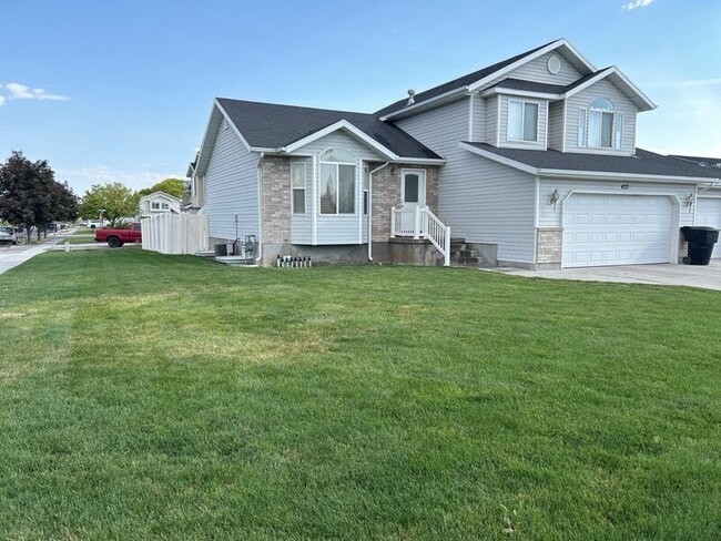 403 E 1400 S in Garland, UT - Building Photo - Building Photo