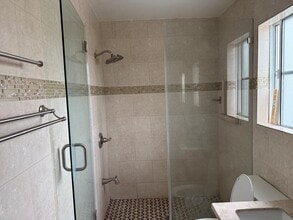 20232 Lorne St in Winnetka, CA - Building Photo - Building Photo