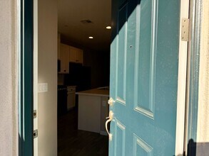 672 Cottonwood Hl Pl in Henderson, NV - Building Photo - Building Photo