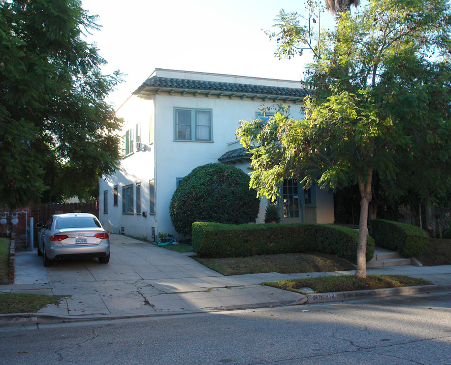 816-818 N La Fayette Park Pl in Los Angeles, CA - Building Photo