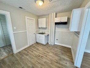 2263 Hunter Ave in Memphis, TN - Building Photo - Building Photo