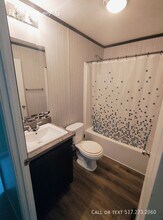 7 Gladys-Unit -7 G in Flat Rock, MI - Building Photo - Building Photo