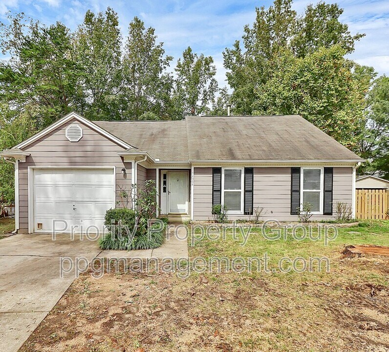 14034 Eden Ct in Pineville, NC - Building Photo