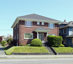 6020 20th Ave NW in Seattle, WA - Building Photo - Building Photo