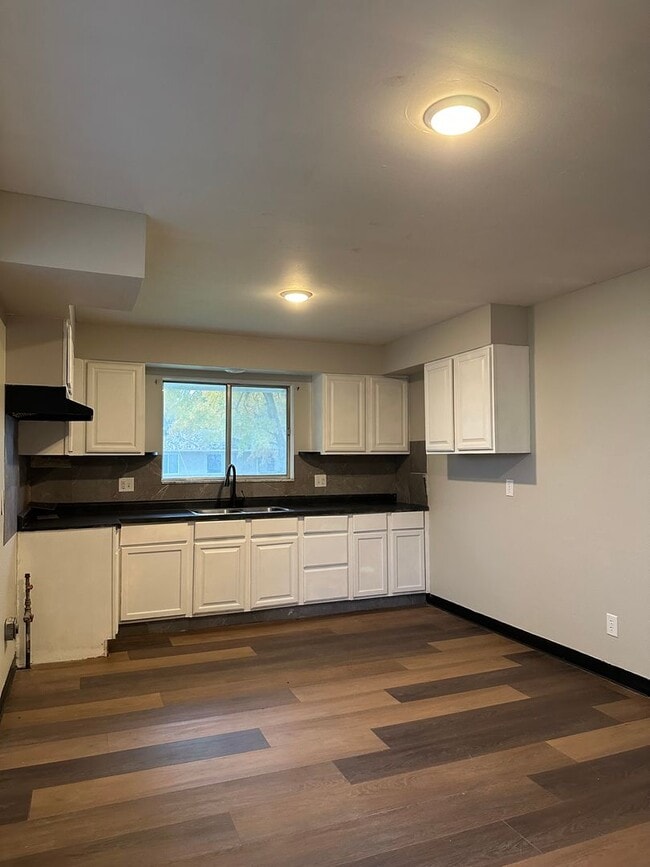 919-921-921 S Weyant Ave in Columbus, OH - Foto de edificio - Building Photo