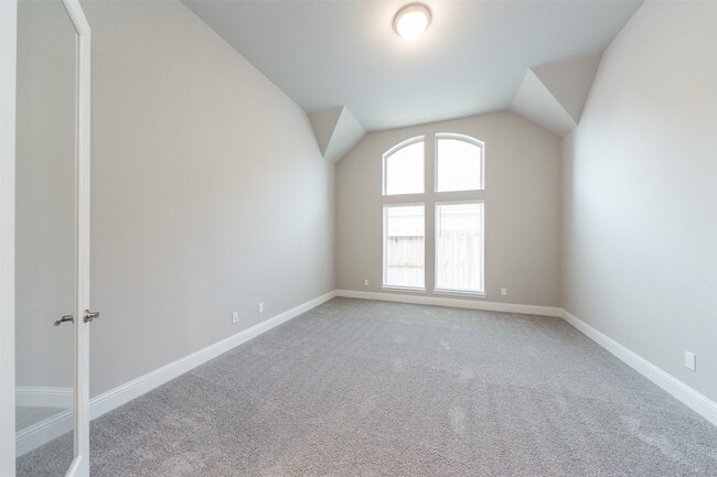 property at 4623 Primrose Valley Ln