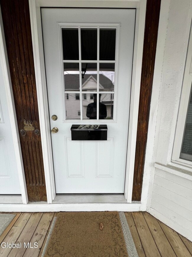 737 Mason St in Schenectady, NY - Building Photo - Building Photo