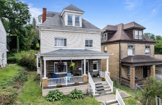 property at 59 Maytide St