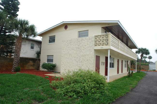 506 University Blvd in Daytona Beach, FL - Building Photo - Building Photo