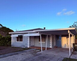 926 N B St in Lake Worth Beach, FL - Building Photo