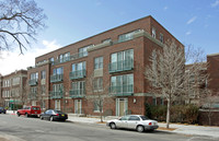 Campus Lofts in Albuquerque, NM - Foto de edificio - Building Photo