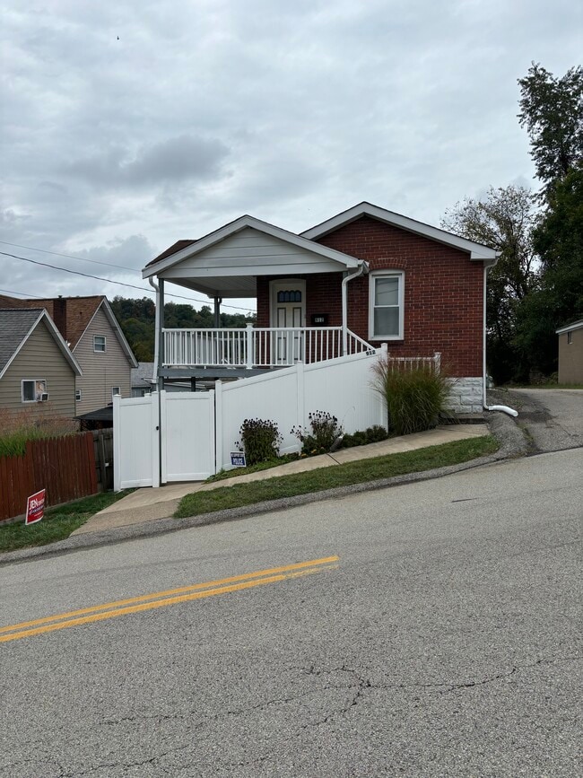 property at 912 Highland Ave