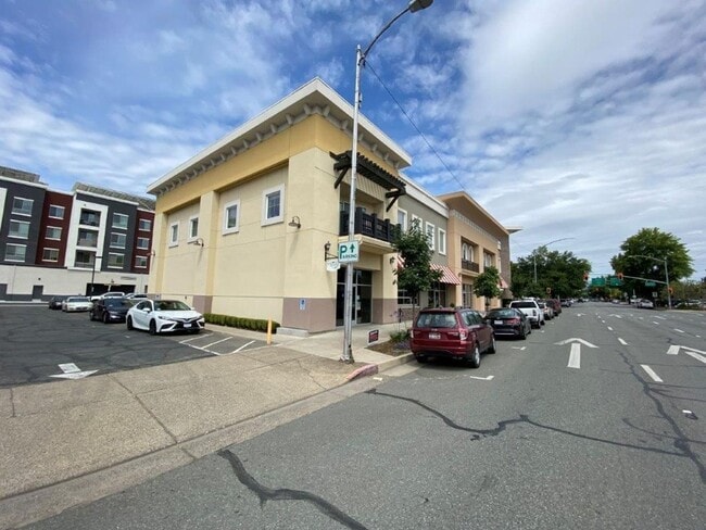 property at 1321 Butte St