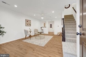 37 Alden Ct in Sterling, VA - Building Photo - Building Photo