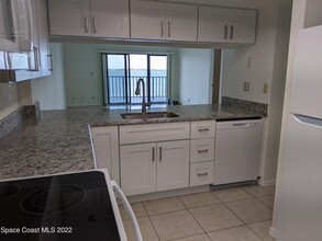 3220 River Villa Way in Melbourne Beach, FL - Building Photo - Building Photo